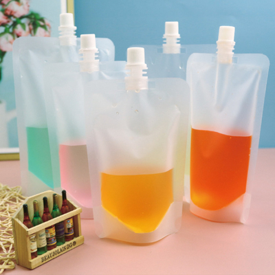 액체, 우유, 커피, 차, 음료, 맥주, 주스 용 스푸이트가 있는 식품 등급의 맞춤식 스푸이트 봉지